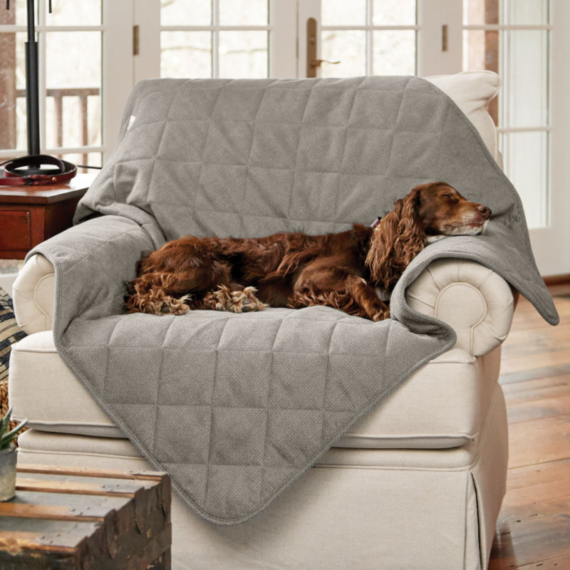 Grip-Tight Quilted Dog Throw